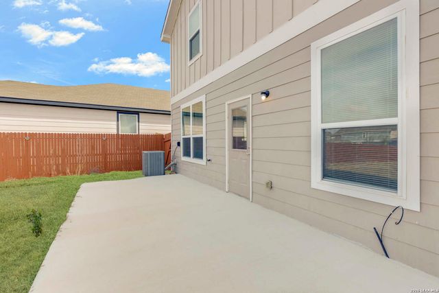 11239 Long Rider, San Antonio, TX 78254