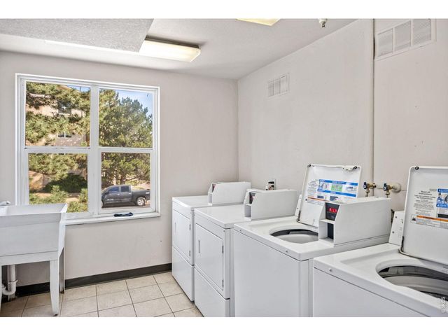 3030 Oneal Pkwy M-39, Boulder, CO 80301