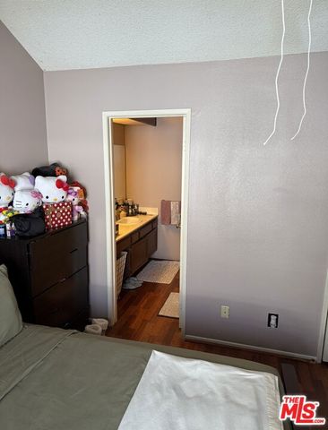 26926 Flo Lane 422, Santa Clarita, CA 91351