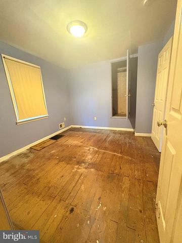 7501 RIDDLE AVE, Baltimore, MD 21224
