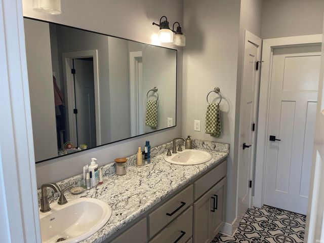 496 Carrara Cove, Fort Wayne, IN 46845