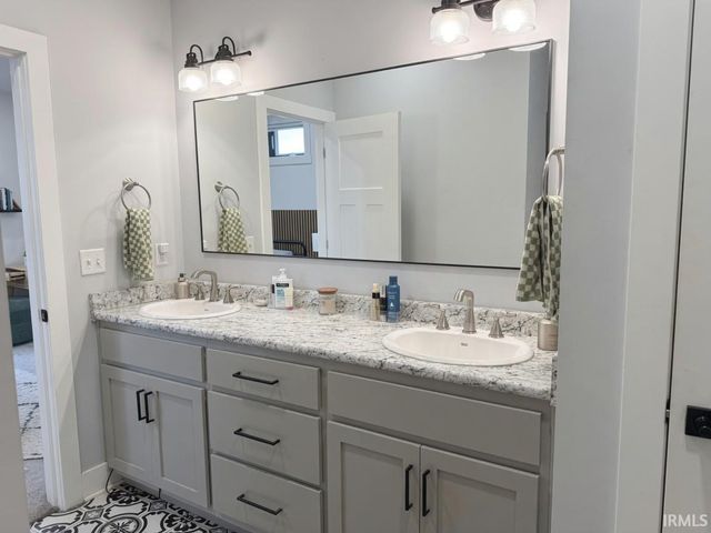 496 Carrara Cove, Fort Wayne, IN 46845