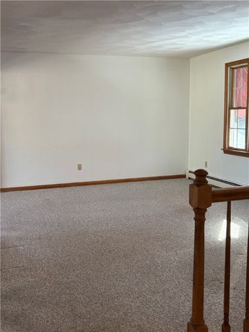 2 Valley Street, Lincoln, RI 02838