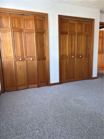 2 Valley Street, Lincoln, RI 02838