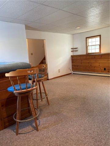 2 Valley Street, Lincoln, RI 02838