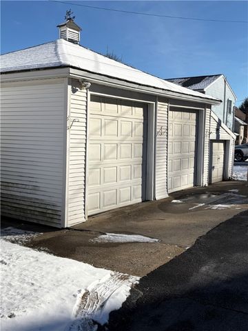 2 Valley Street, Lincoln, RI 02838