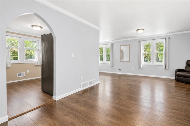72 Cherry Creek Lane, Greece, NY 14626