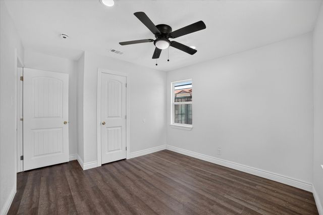 5137 E Berry Street, Fort Worth, TX 76119