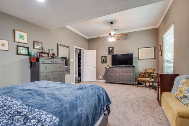 411 E Ross Street, Waxahachie, TX 75165