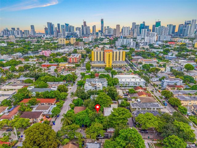 337 11 ave, Miami, FL 33128