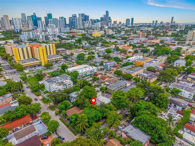 337 11 ave, Miami, FL 33128