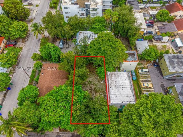 337 11 ave, Miami, FL 33128