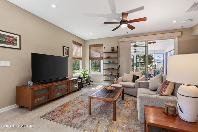 244 JUNIPER HILLS Drive, St. Johns, FL 32259