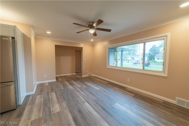 2407 Northview Drive, Cortland, OH 44410