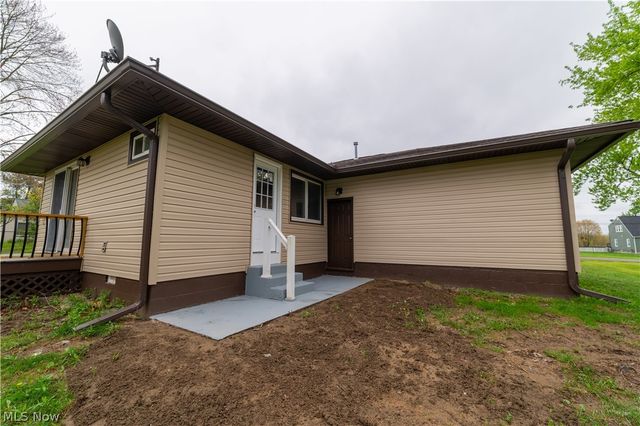 2407 Northview Drive, Cortland, OH 44410