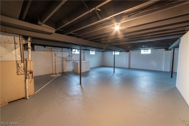 2407 Northview Drive, Cortland, OH 44410