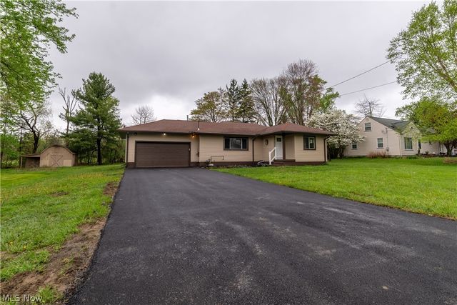 2407 Northview Drive, Cortland, OH 44410