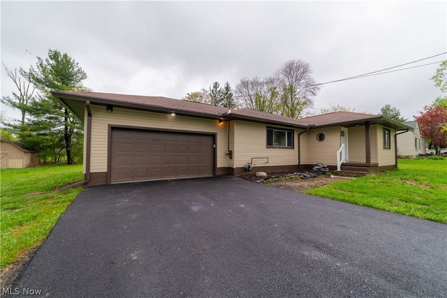 2407 Northview Drive, Cortland, OH 44410