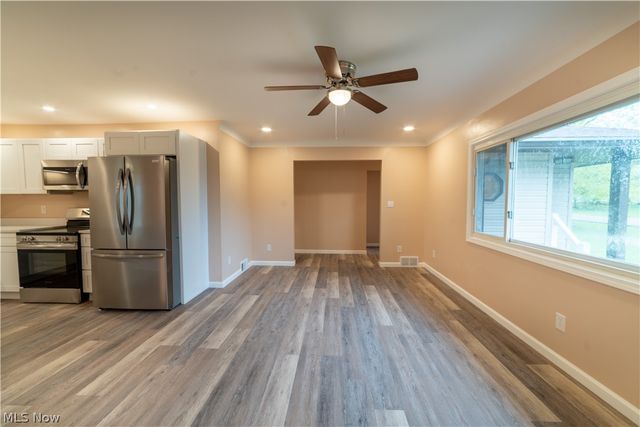 2407 Northview Drive, Cortland, OH 44410