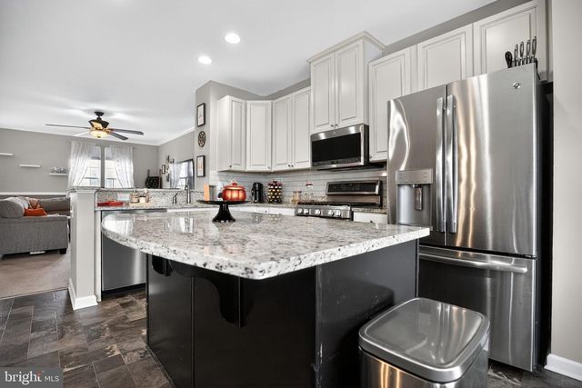 1024 PRIME PL, Sewell, NJ 08080