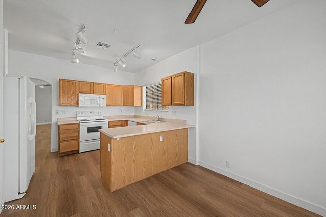 8868 W Laurel Lane, Peoria, AZ 85345