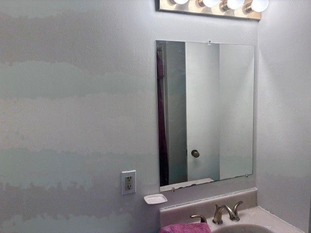 2516 Collins Rd, Churchill Boro, PA 15235