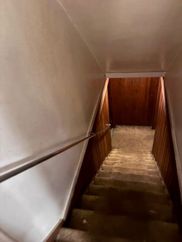 2516 Collins Rd, Churchill Boro, PA 15235