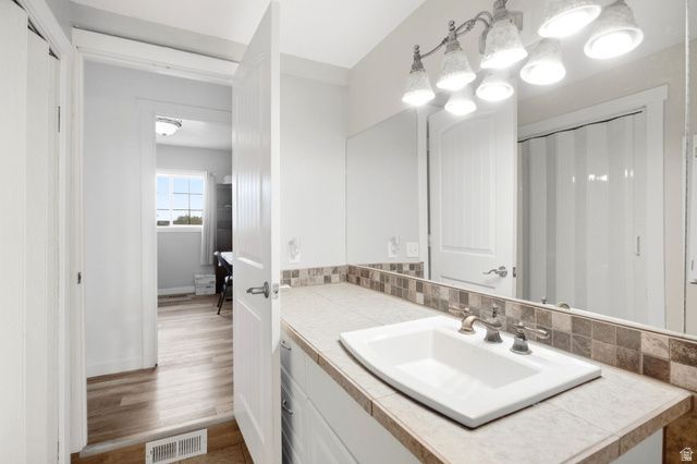1548 W 2700 S, Syracuse, UT 84075