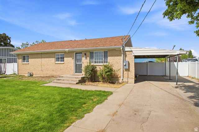 1548 W 2700 S, Syracuse, UT 84075