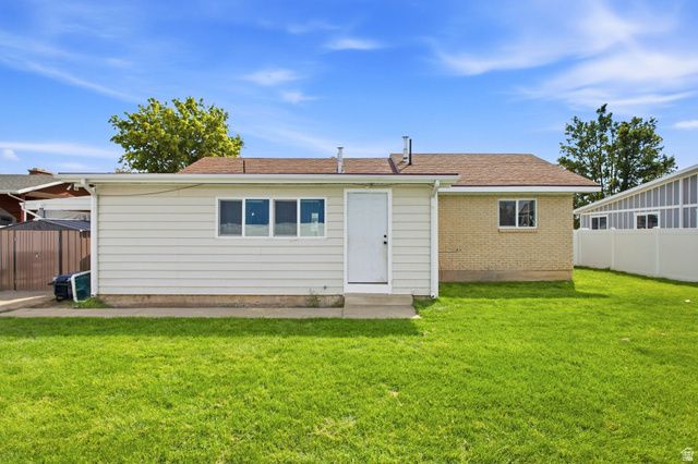 1548 W 2700 S, Syracuse, UT 84075