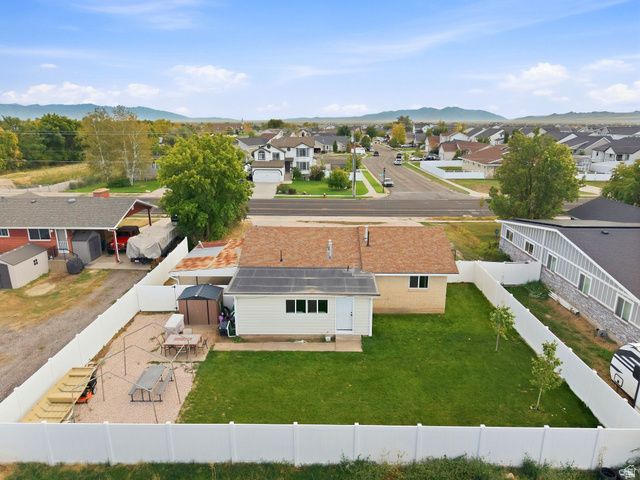 1548 W 2700 S, Syracuse, UT 84075