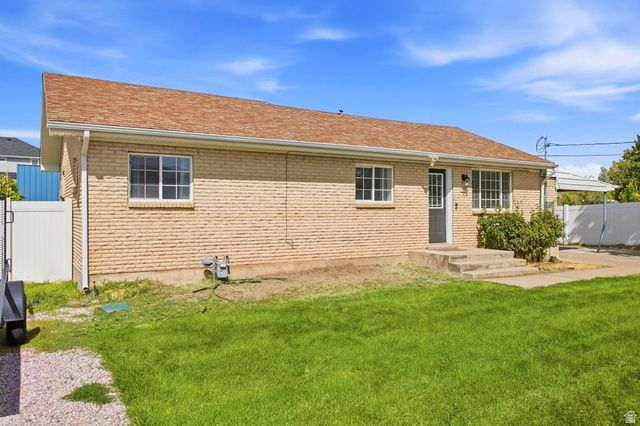 1548 W 2700 S, Syracuse, UT 84075