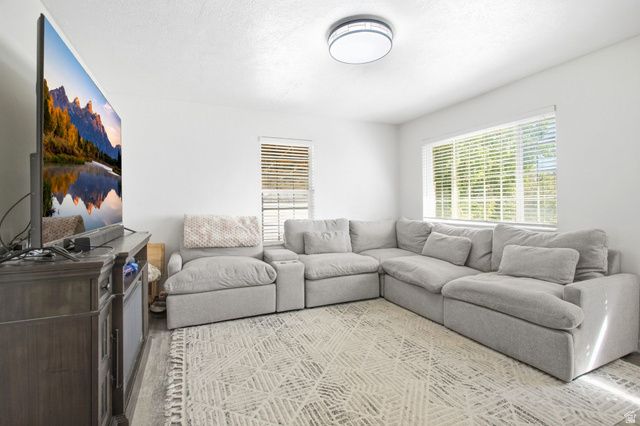 1548 W 2700 S, Syracuse, UT 84075