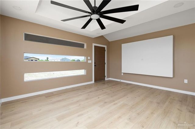 512 Amalia Avenue, Edinburg, TX 78542