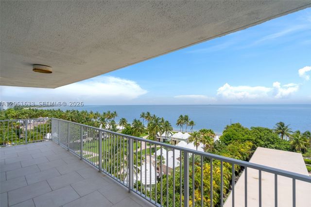 881 Ocean Dr 7H, Key Biscayne, FL 33149