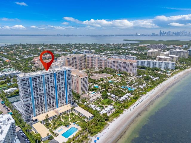 881 Ocean Dr 7H, Key Biscayne, FL 33149