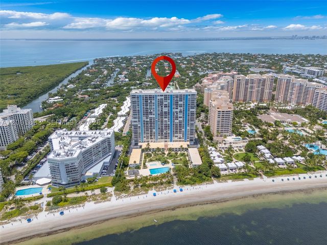 881 Ocean Dr 7H, Key Biscayne, FL 33149