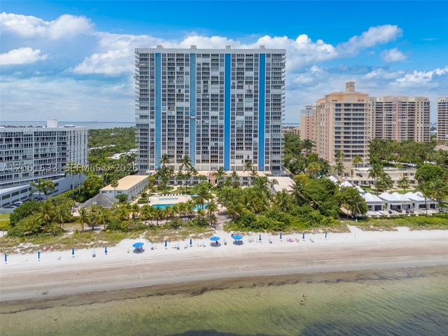 881 Ocean Dr 7H, Key Biscayne, FL 33149