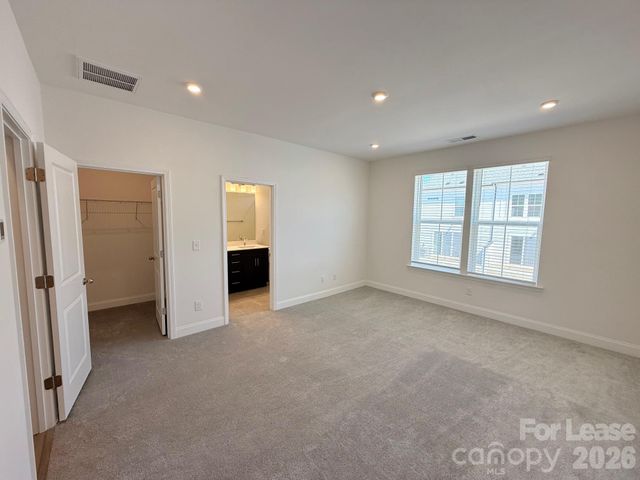 3212 Drift Street, Charlotte, NC 28278