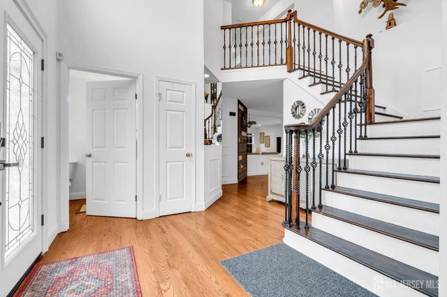 54 WINDING BROOK Drive, Old Bridge, NJ 07747