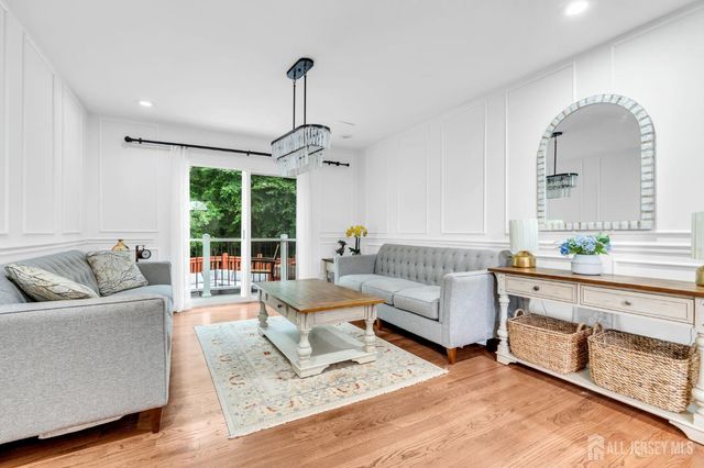 54 WINDING BROOK Drive, Old Bridge, NJ 07747