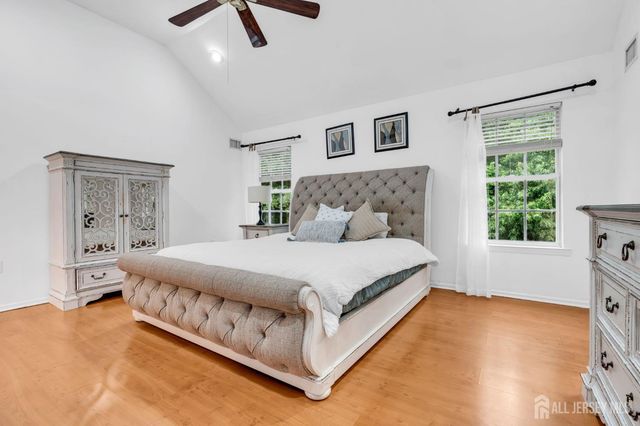 54 WINDING BROOK Drive, Old Bridge, NJ 07747