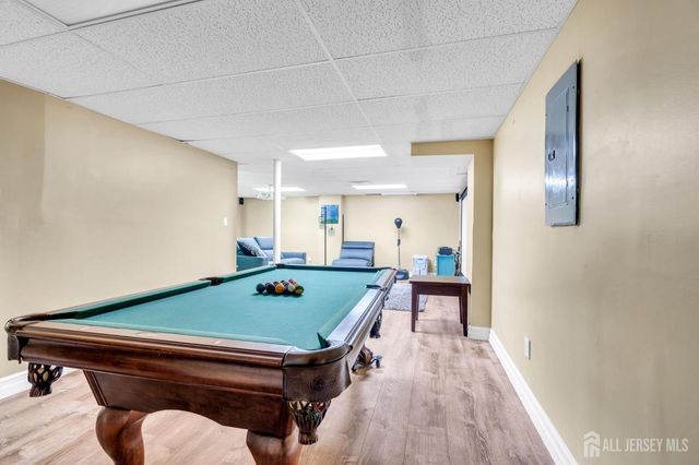 54 WINDING BROOK Drive, Old Bridge, NJ 07747