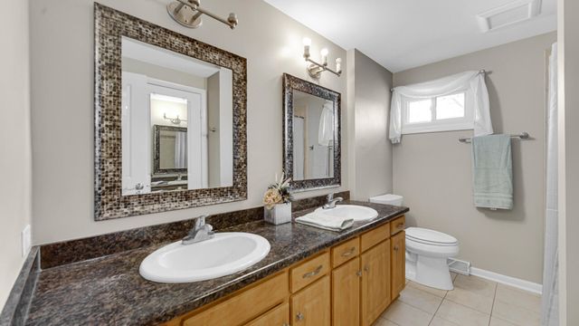 9323 Belmont Avenue, St. John, IN 46373