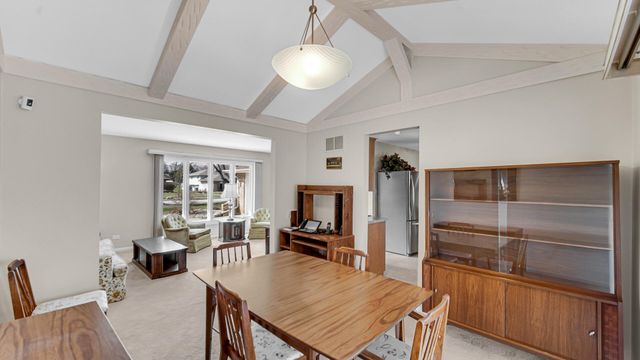 9323 Belmont Avenue, St. John, IN 46373