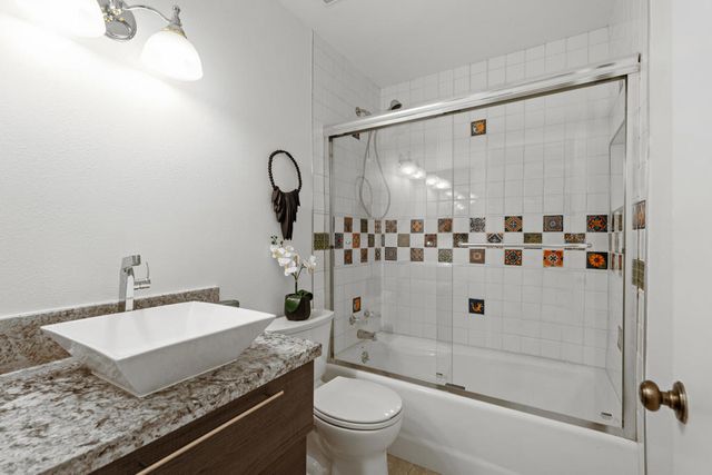 2765 N Cerritos Road, Palm Springs, CA 92262