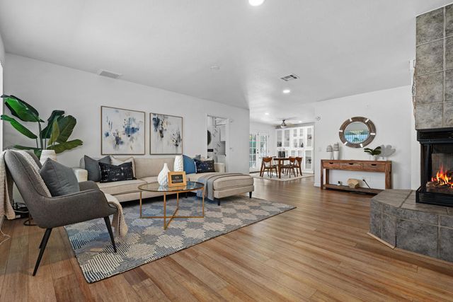 2765 N Cerritos Road, Palm Springs, CA 92262