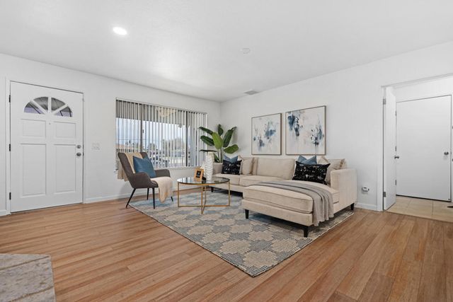 2765 N Cerritos Road, Palm Springs, CA 92262