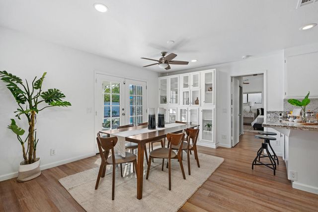 2765 N Cerritos Road, Palm Springs, CA 92262