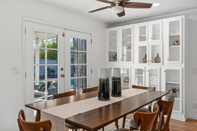 2765 N Cerritos Road, Palm Springs, CA 92262